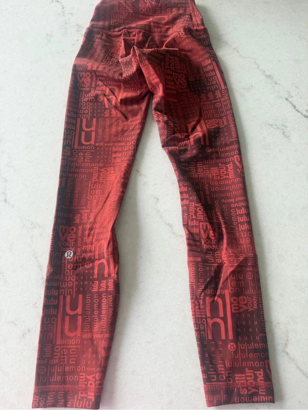 LULULEMON High-Rise Printed logo Leggings - Red rust! NWOT! Size 0